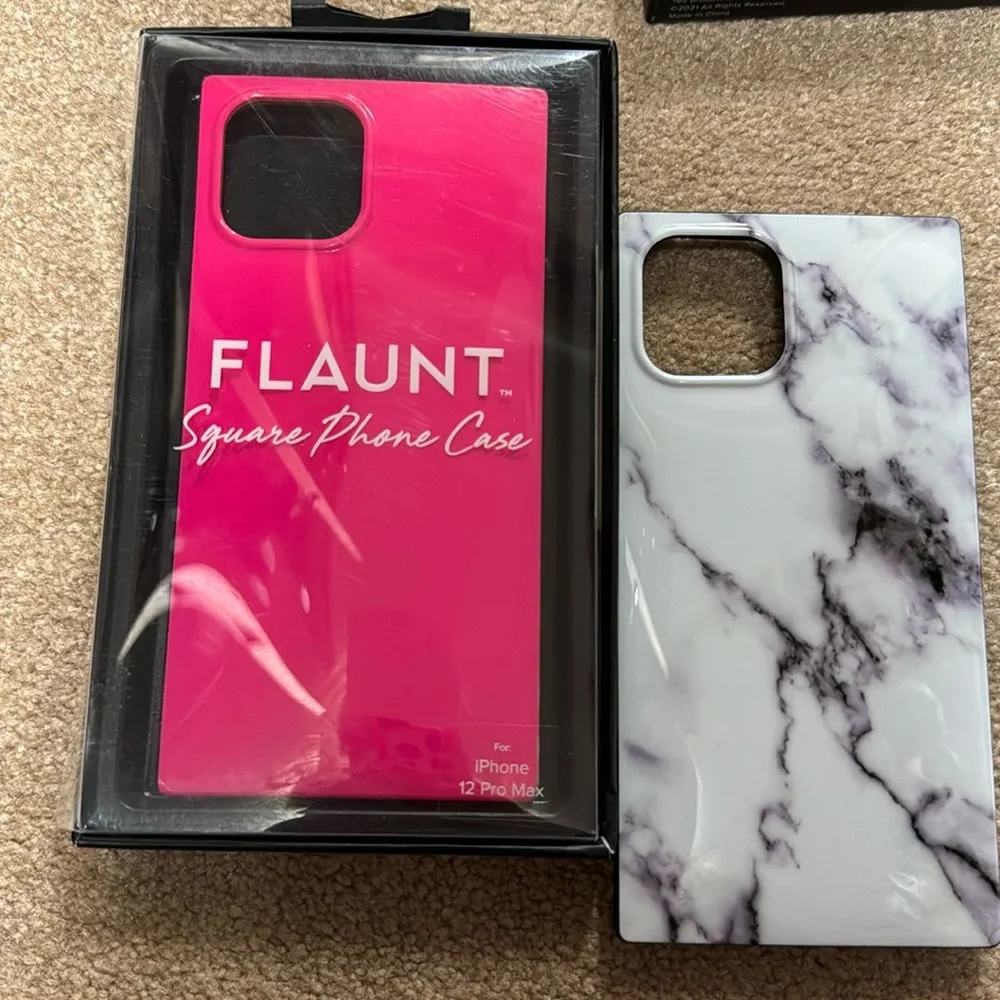 iPhone 12 Pro Max Flaunt Phone Base Bundle